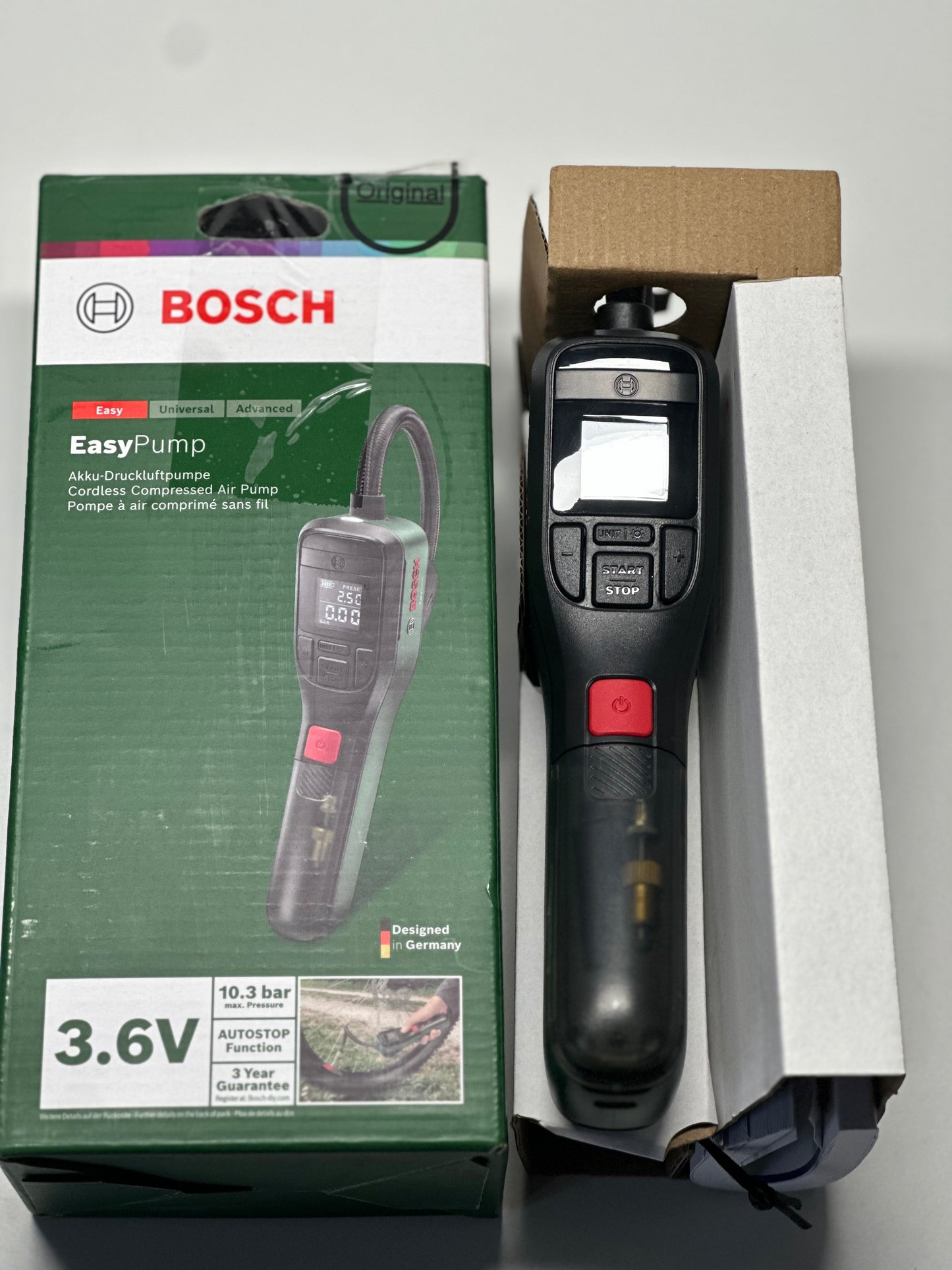 Bosch elektrische Fahrradpumpe/Luftpumpe/Mini Kompressor EasyPump (3,0 Ah Akku