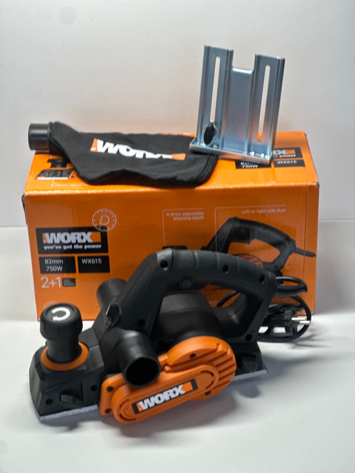 WORX WX615 – leistungsstarker Elektrohobel mit 750W - 82mm Arbeitsbreite