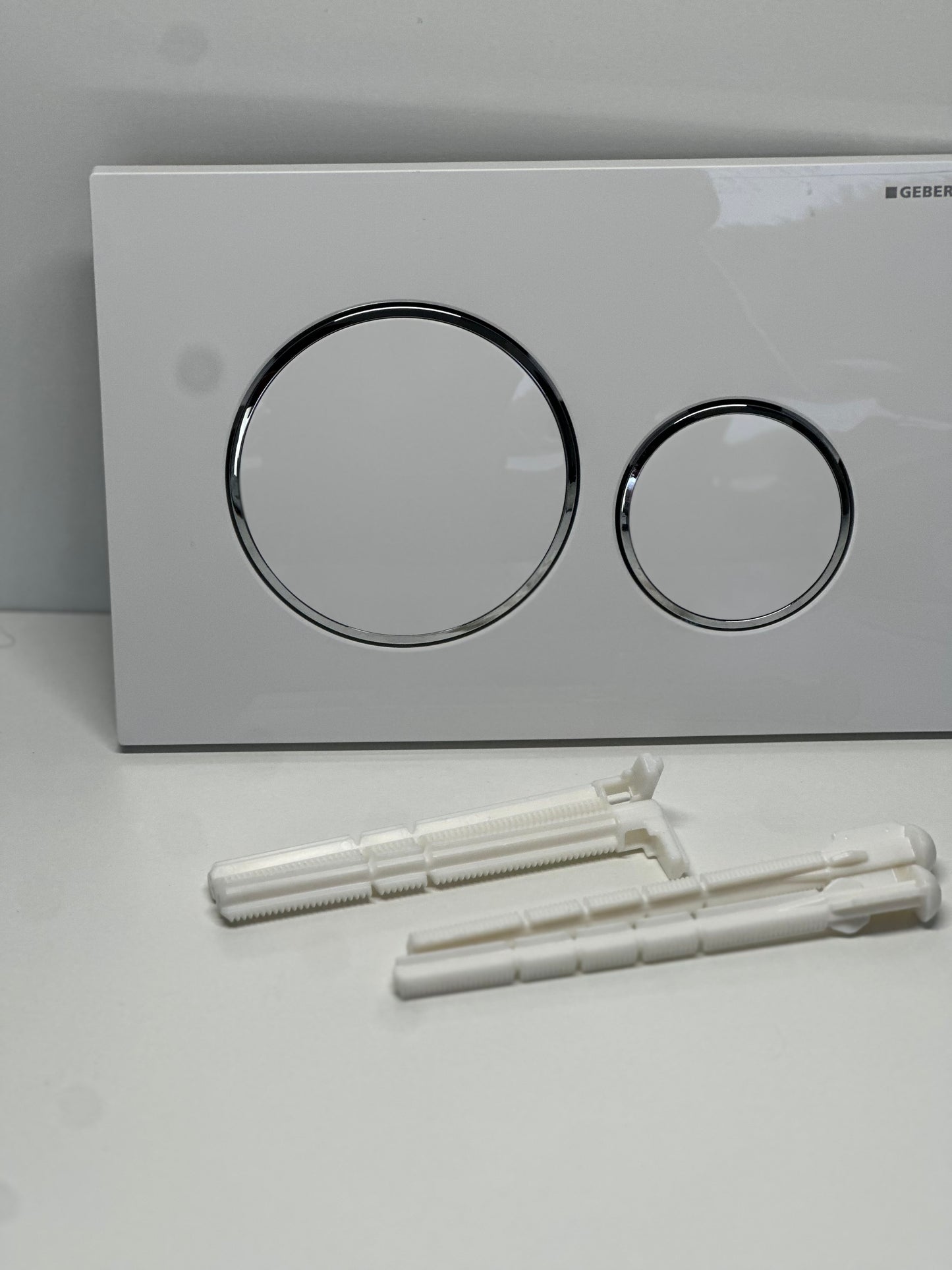 Geberit Betätigungsplatte Sigma 20 (Betätigung von vorne, Drückerstangen schallgedämmt) 115.882.KJ.1