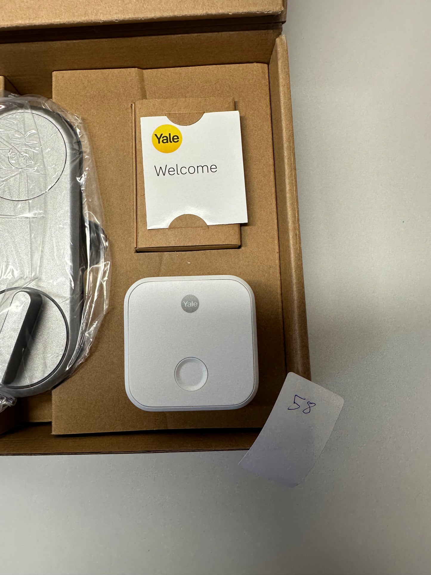 Bosch Smart Home, Yale Linus® Smart Lock, Türschloss inkl. WiFi Bridge