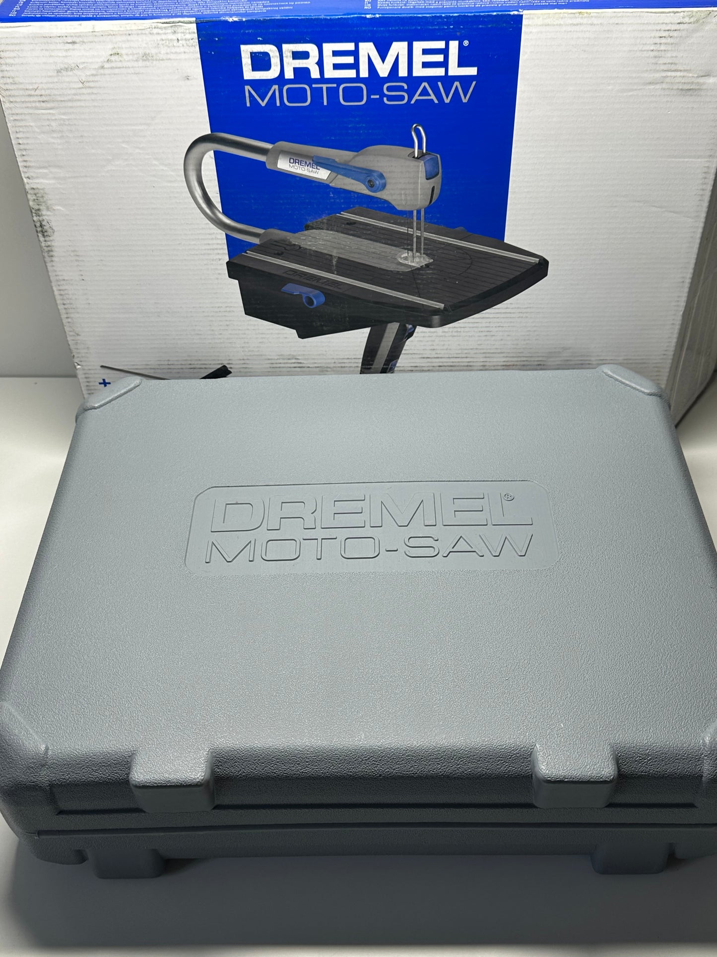 Dremel MS20 Moto-Saw Dekupiersäge, kompakte 2-in-1-Tischkreissäge (70 W)