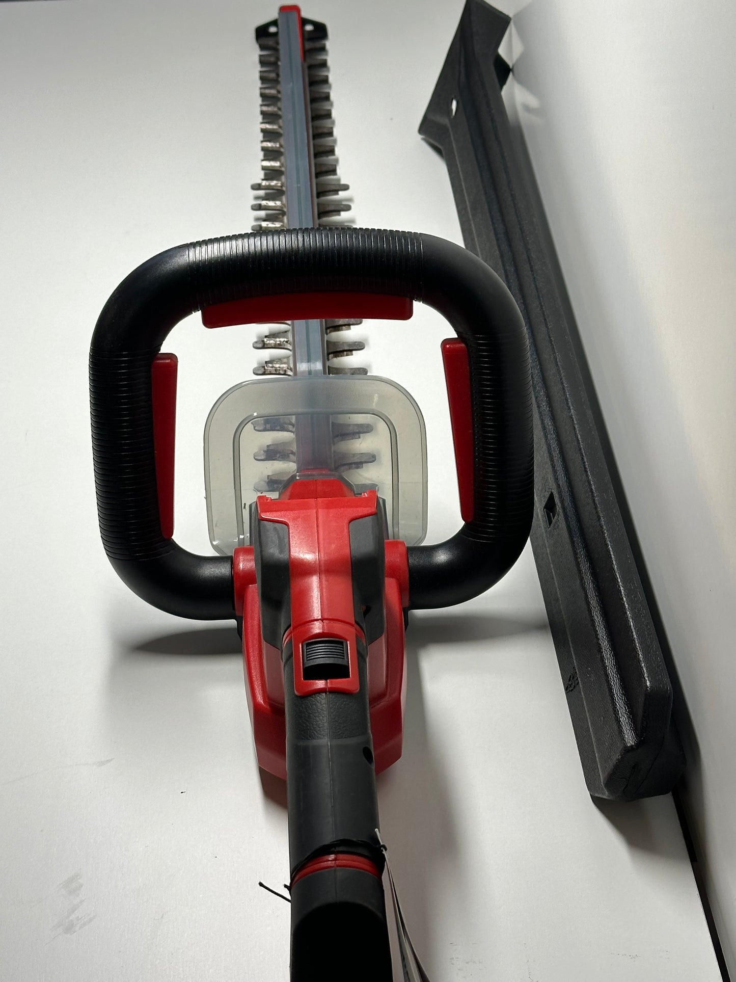 Einhell Akku-Heckenschere GE-CH 18/60 Li-Solo Power X-Change, 60 cm Schnittlänge