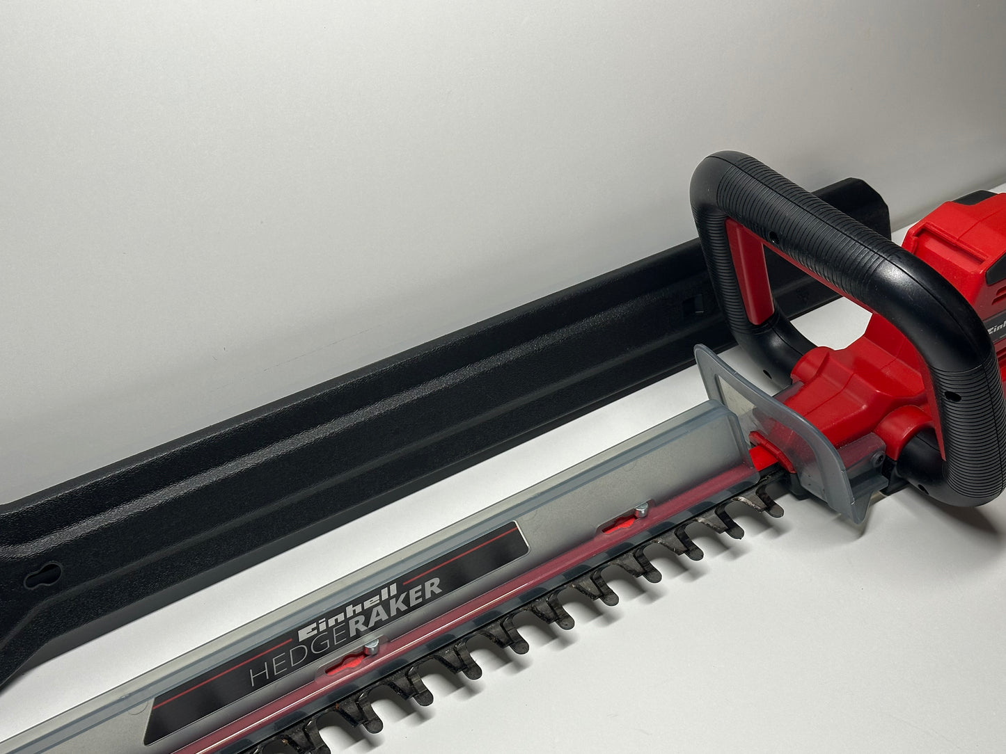 Einhell Akku-Heckenschere GE-CH 18/60 Li-Solo Power X-Change, 60 cm Schnittlänge