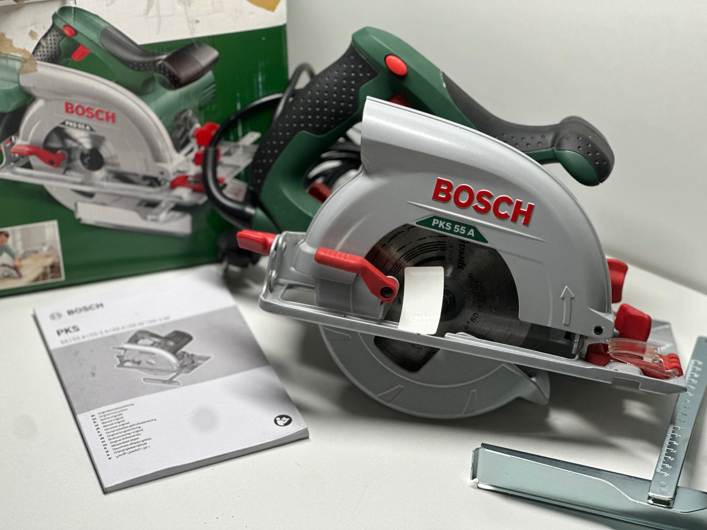 Bosch Kreissäge PKS 55 A 1200 Watt, max. Schnitttiefe 55 mm