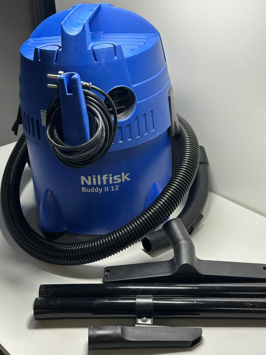 Nilfisk Buddy II 12 EU Nass-/Trockensauger, 12 Liter, 1200 W
